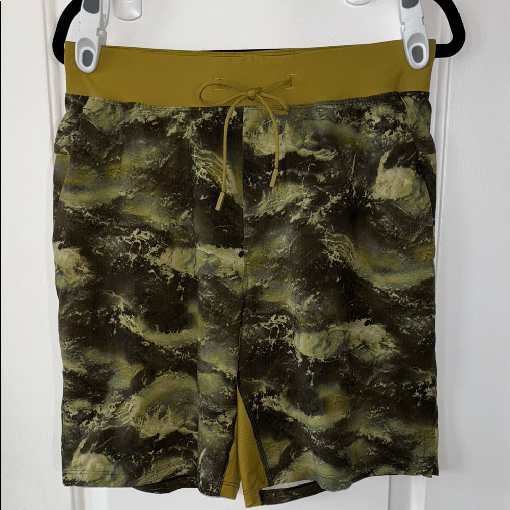 Lululemon T.H.E. Linerless Short L M7AGCS